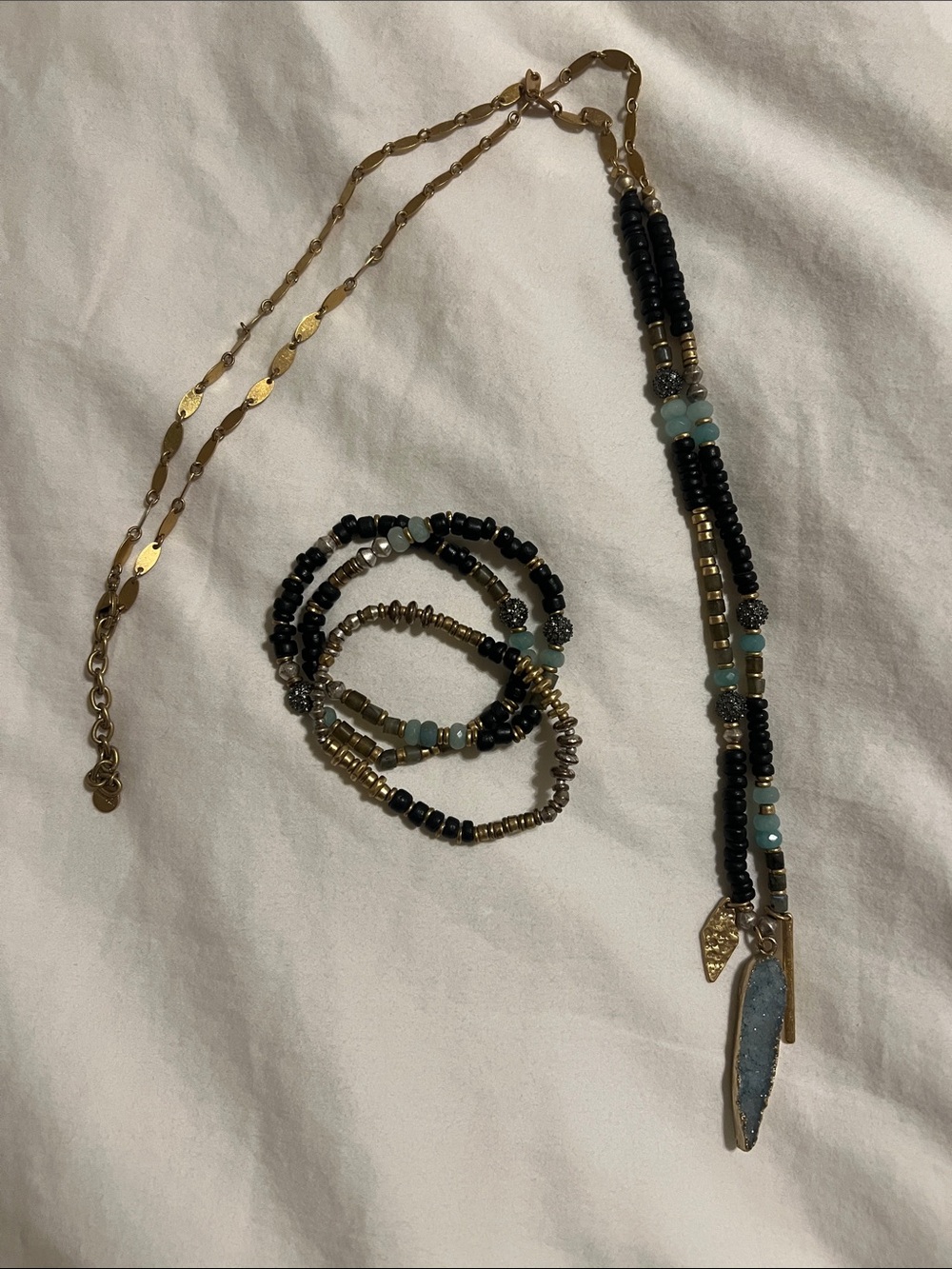 Stella & Dot artisan druzy necklace and bracelets rare. Perfect condition